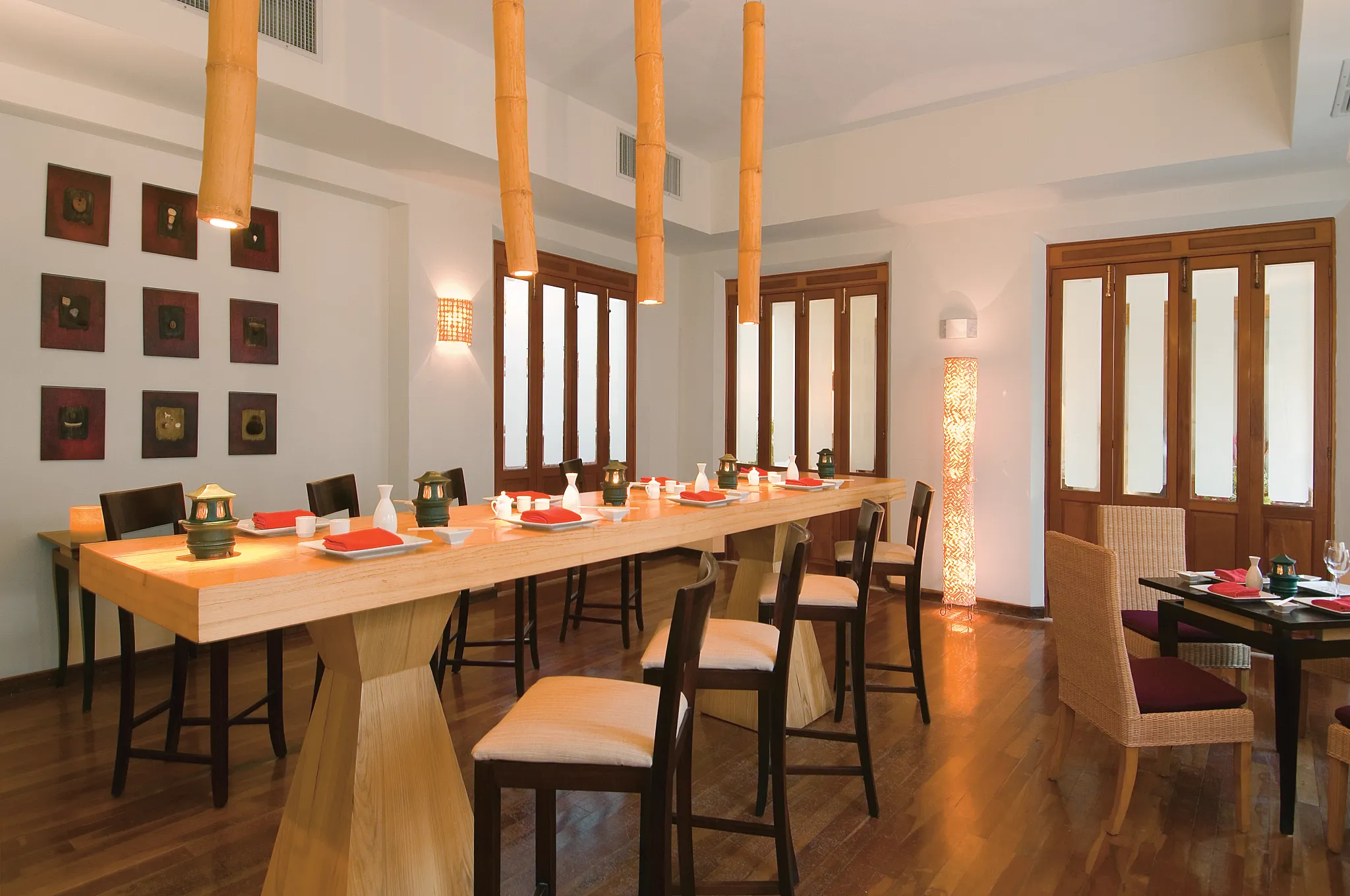 Gohan restaurant at Dreams Tulum Resort & Spa featuring contemporary Asian-inspired décor, sushi specialties, and an elegant dining atmosphere.